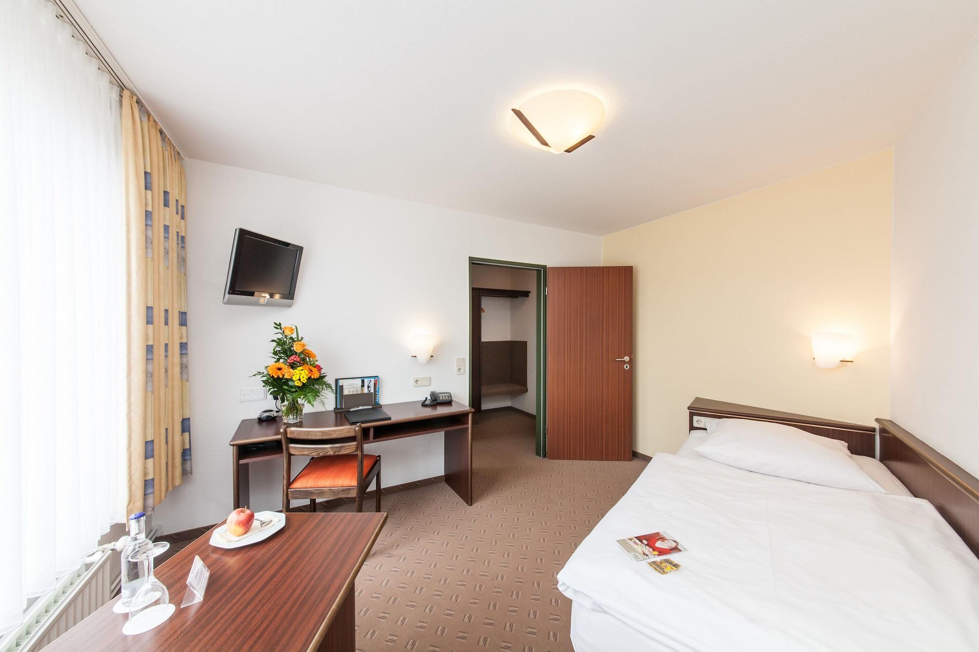 Hotel Novum Strijewski 3*